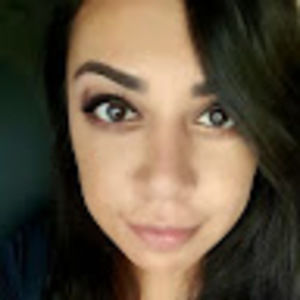 Meet your Posher, Raquel